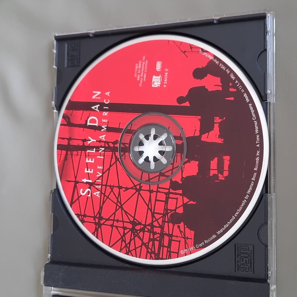 Steely Dan Alive in America CD - Picture 2 of 3